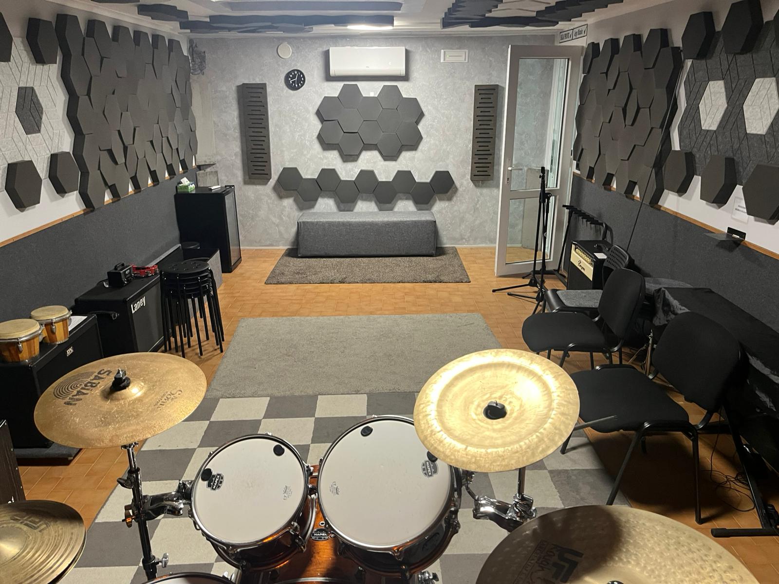 Spazio prove attrezzato